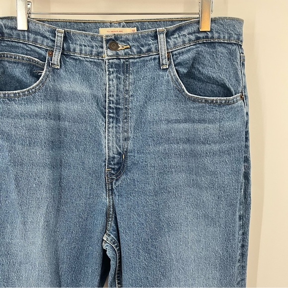 Levi's 32x33 70's High-Rise Flare Vintage Fit Women 0899 Jeans Denim premium - Picture 4 of 11